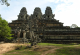 Phnom Penh – Chi Phat Trekking & Angkor Tour (8 Days)